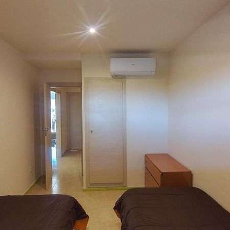 Empuriapparts Abrilmar Renovado Empuriabrava Extérieur photo